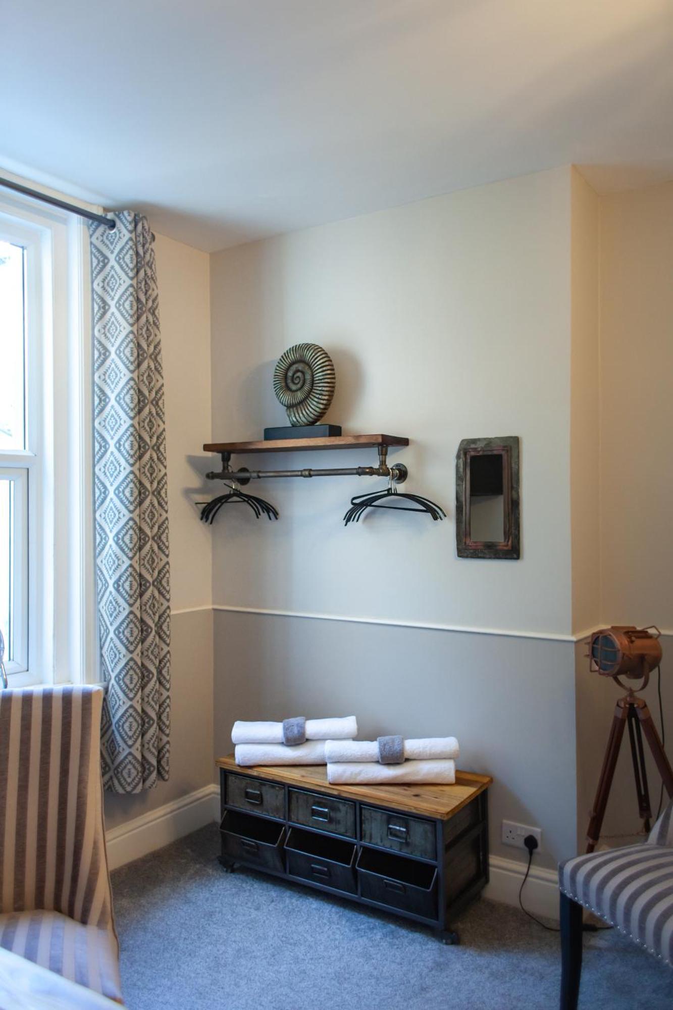 Oaklands Guest House Weymouth Room photo